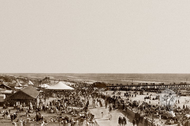 Semaphore Beach Panorama on Proclamation Day, 1927