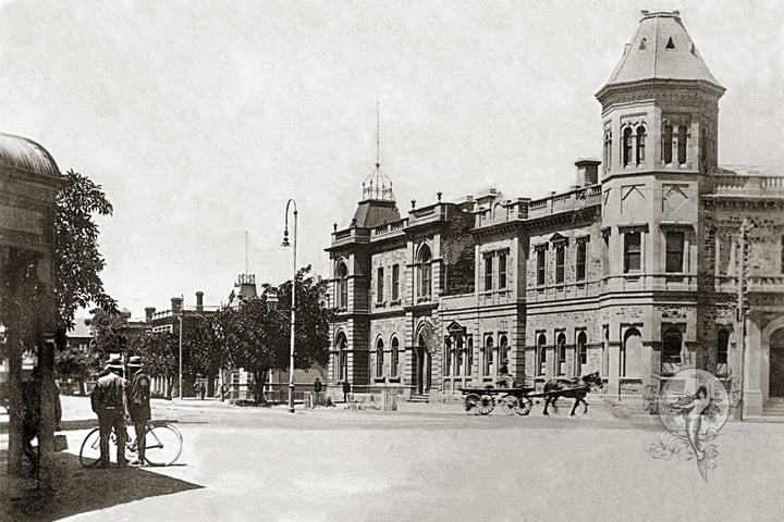Port Adelaide Institute and Customs House thumbnail